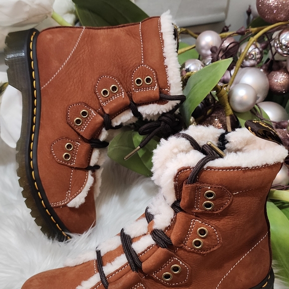 Dr. Martens Shoes - Dr Martens Women's 1460 Lace to Toe Fur Lined Buttersoft Lace Up Boots new